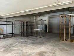8B @ Admiralty (D27), Factory #554518651